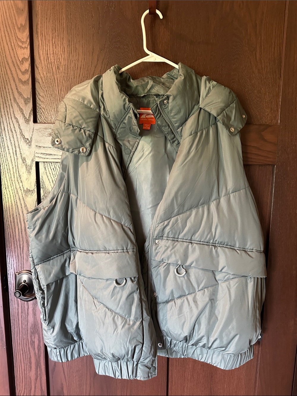 Ozark Trail Men's Light Sage Green Puffer Vest